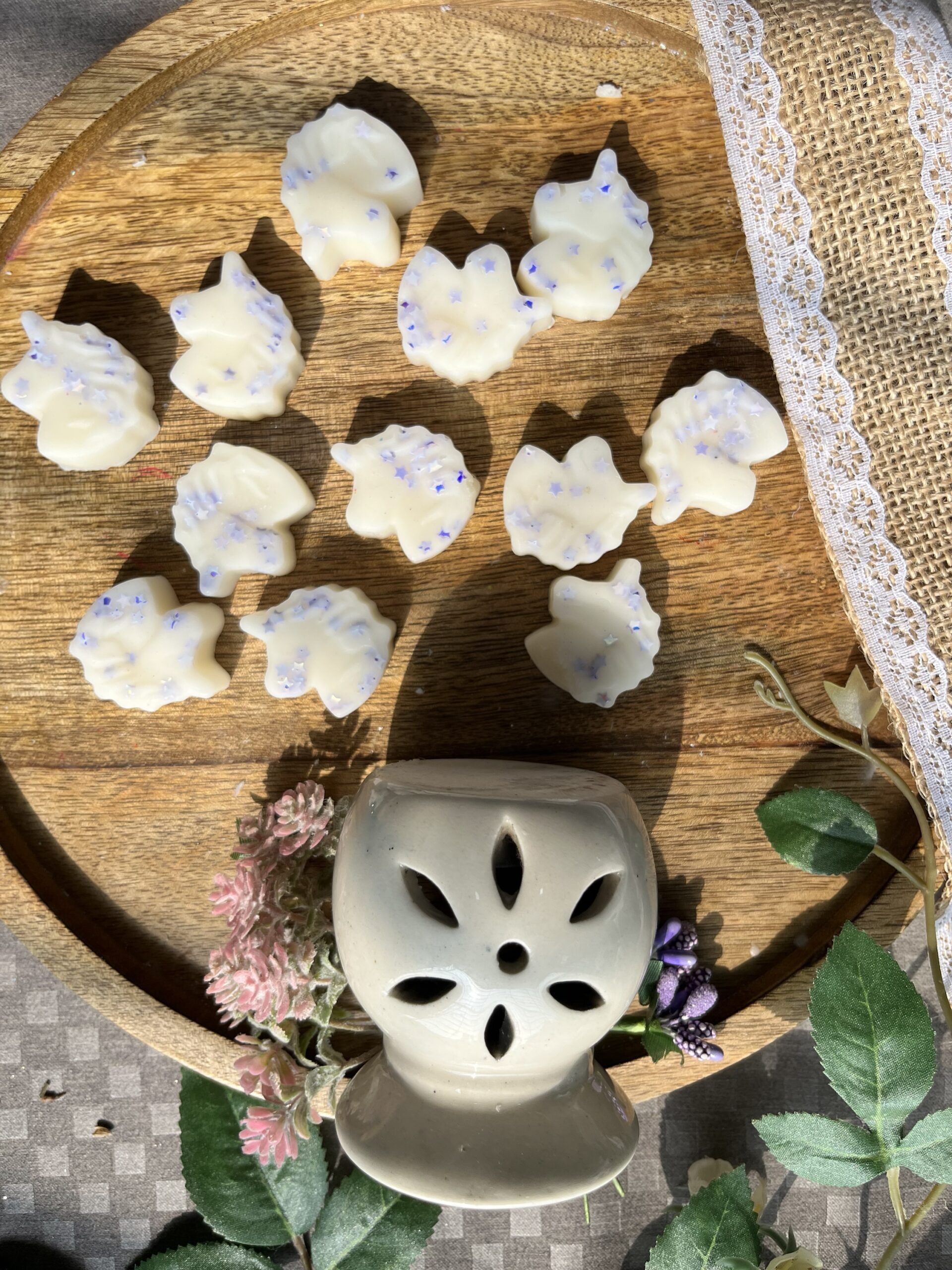 Plaid n Pine Wax Melts in Unicorn Shape- 6 pieces