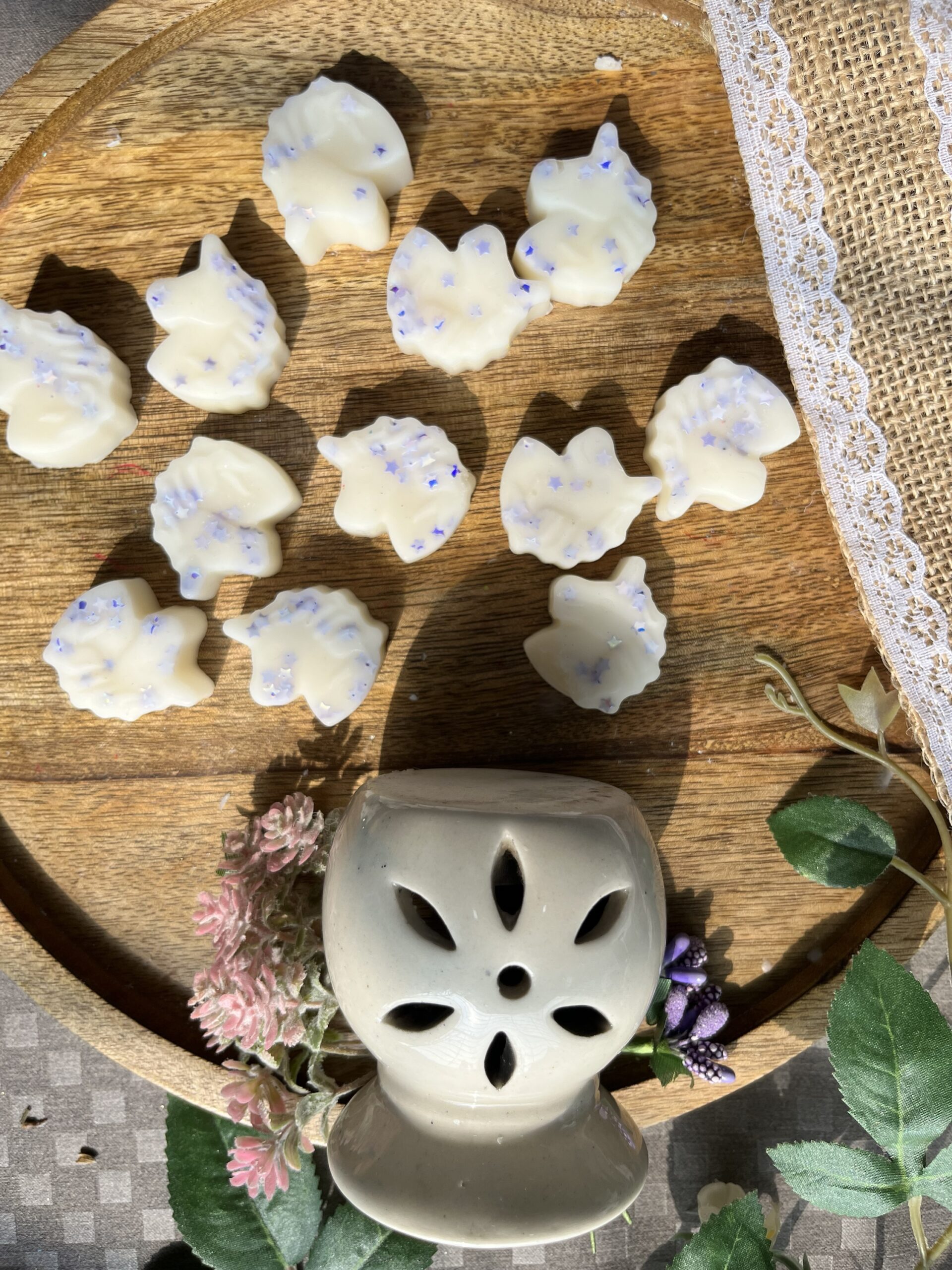 Plaid n Pine Wax Melts in Unicorn Shape- 6 pieces - Image 2