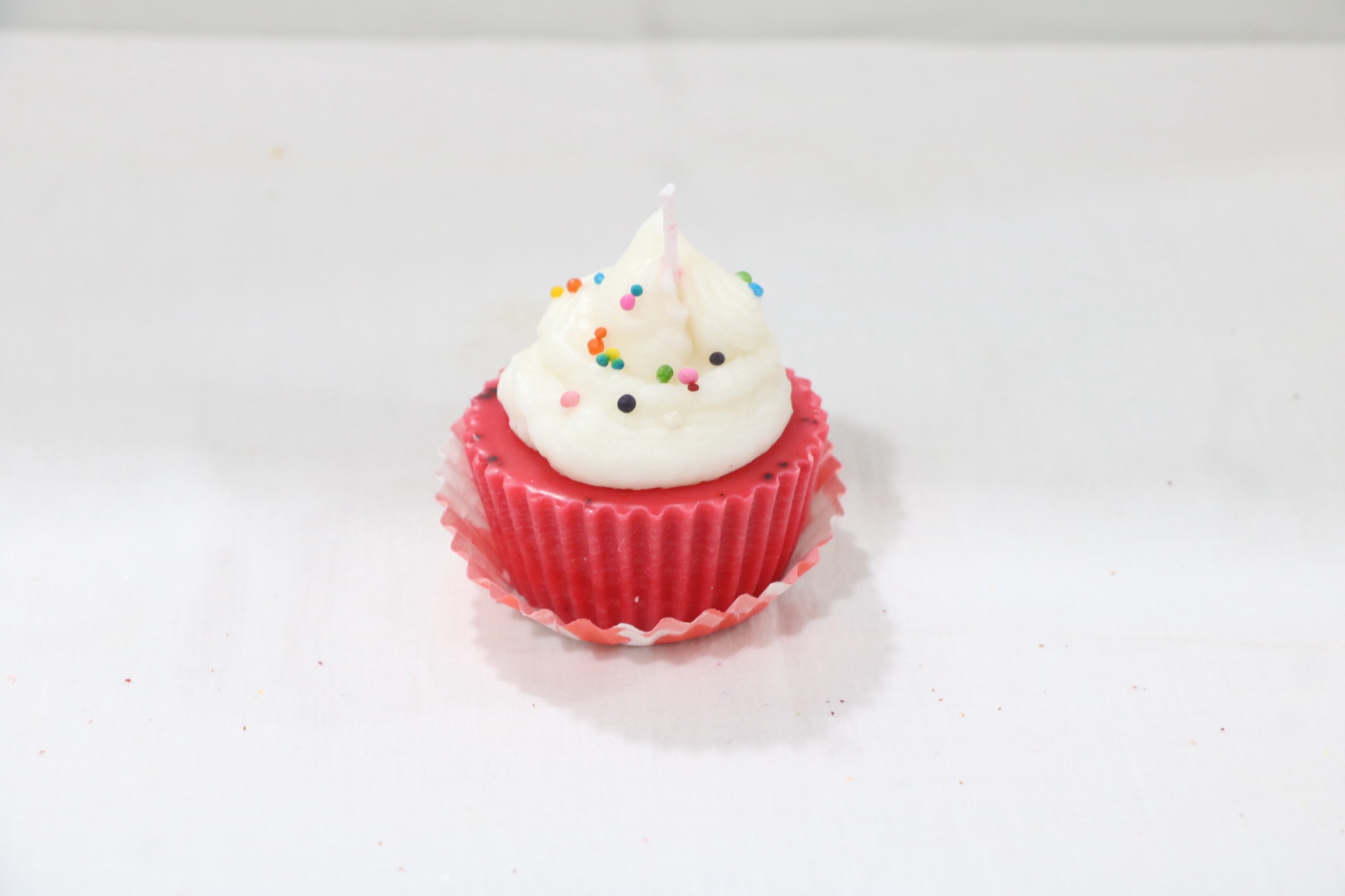 Pomegranate Cupcake Candle