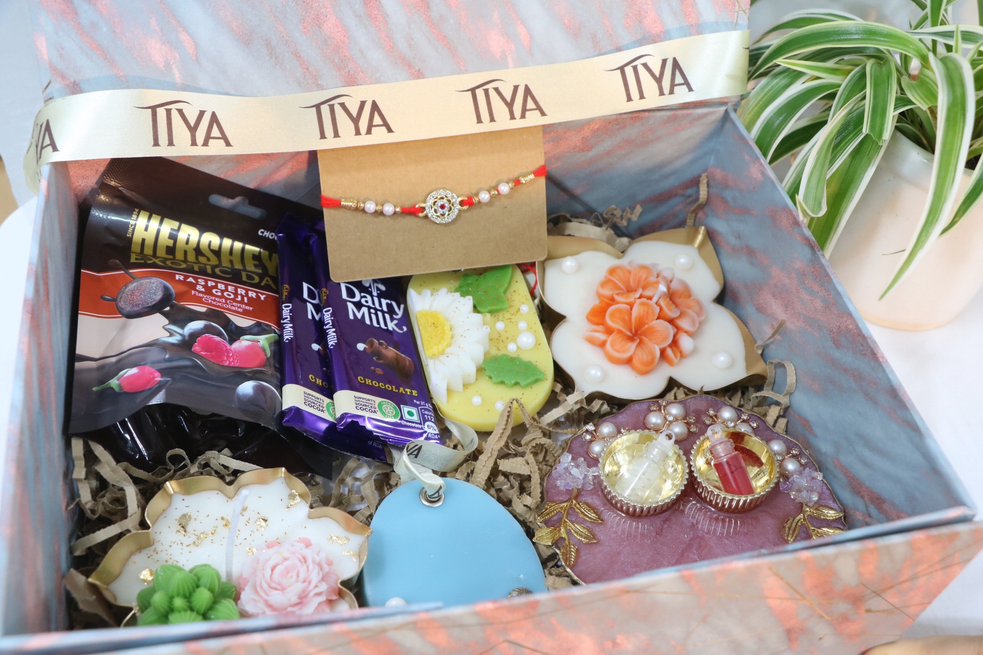 Rakhi/Frienship Day Hamper 6