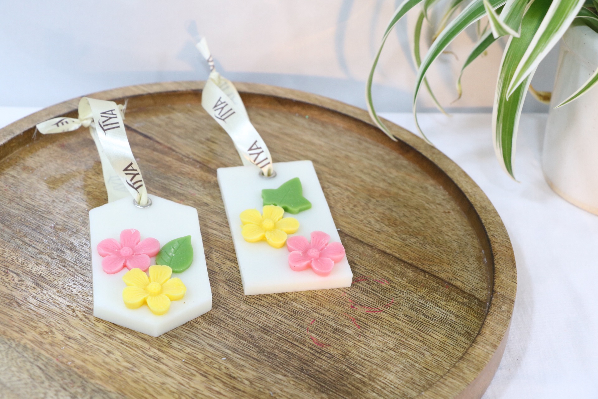 Plumeria Wax Sachet - Image 3